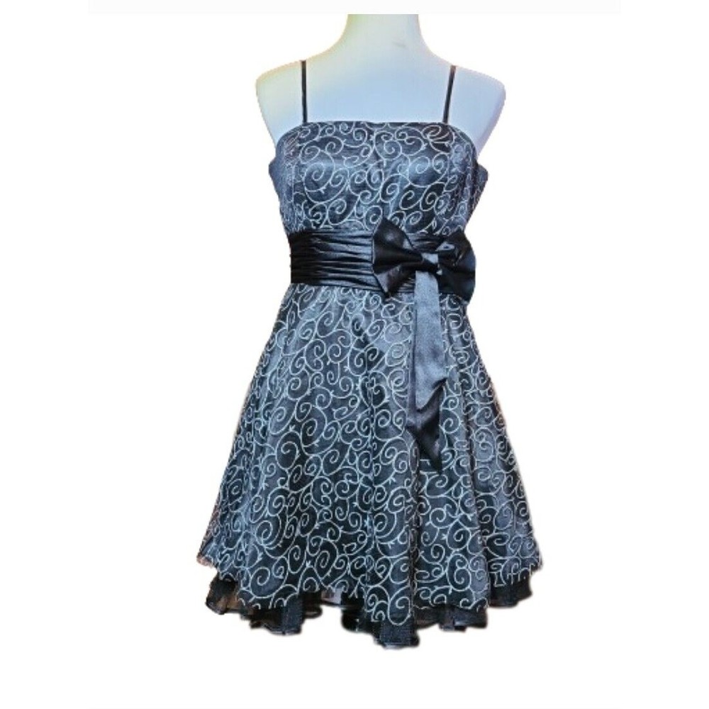 Dancing Queen USA Black and Silver Glitter Design with Tulle Dress Size L